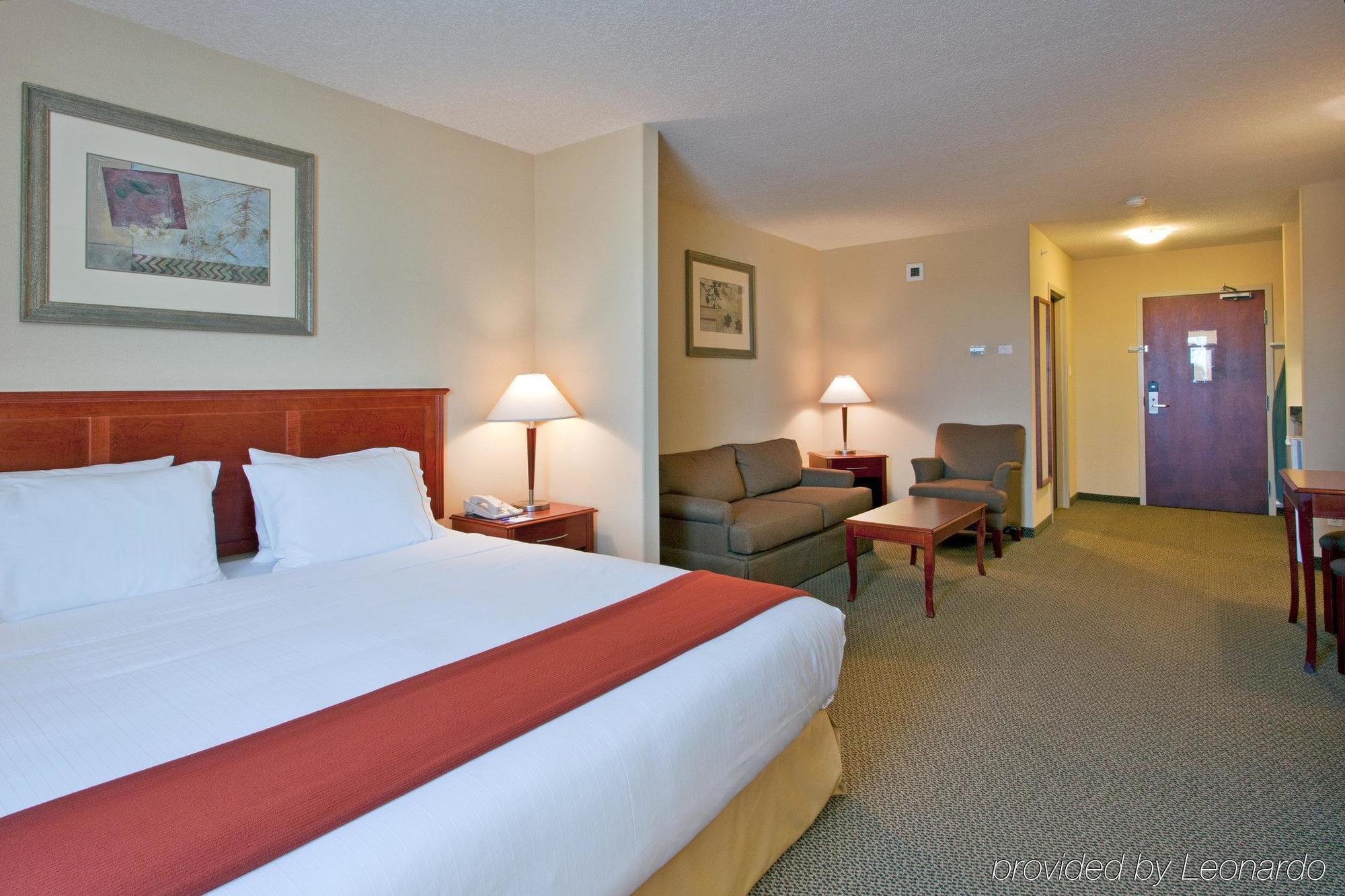 Holiday Inn Express Hotel & Suites Sherwood Park-Edmonton Area By Ihg Экстерьер фото