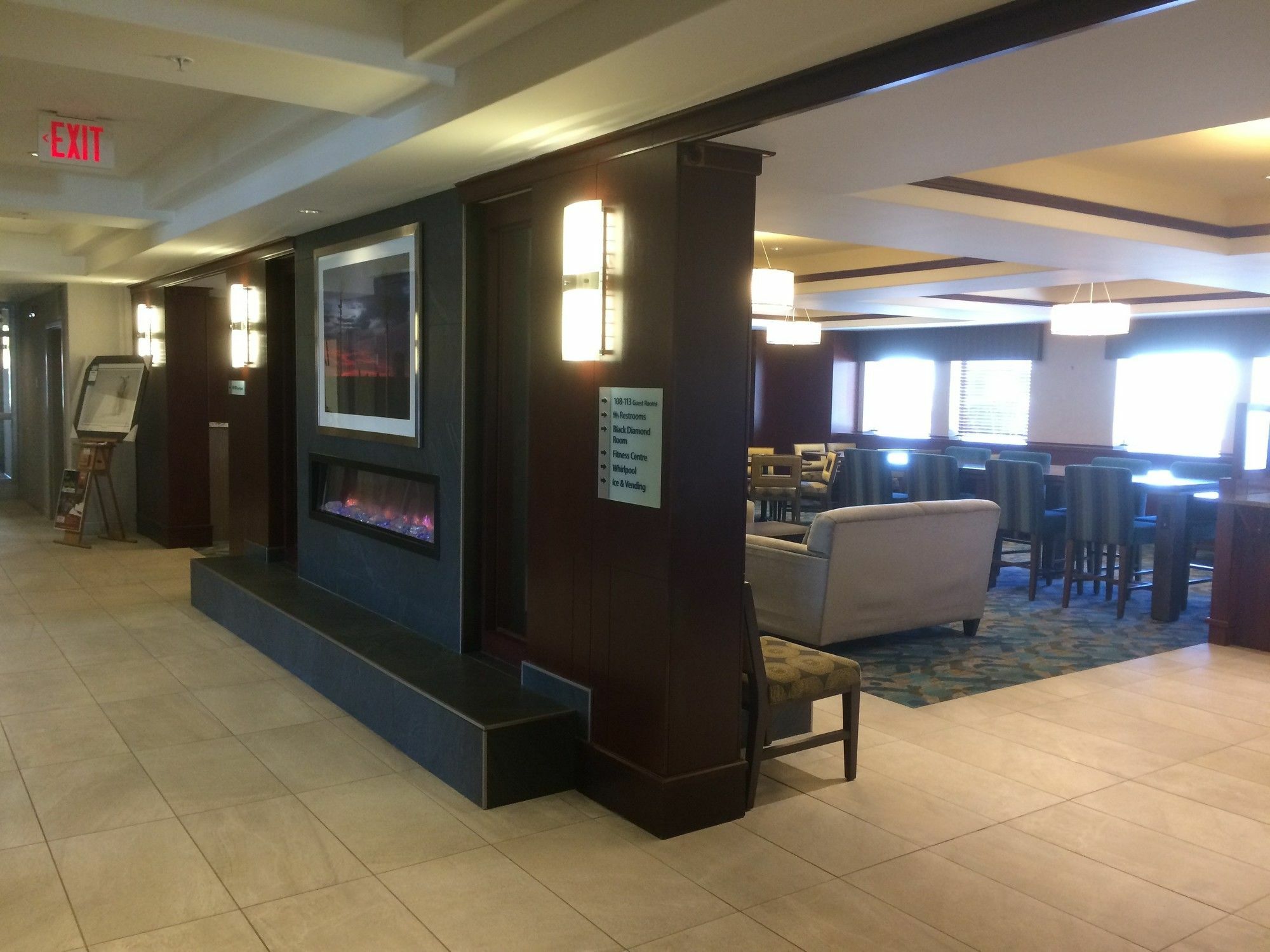 Holiday Inn Express Hotel & Suites Sherwood Park-Edmonton Area, An Ihg Hotel Экстерьер фото